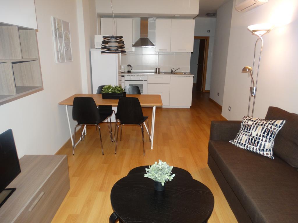 Malaga Apartamentos - Jinetes, 14 Exteriör bild