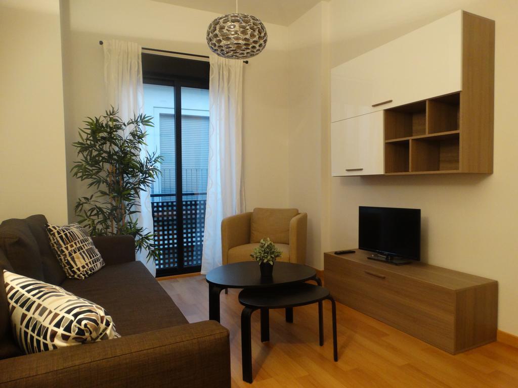 Malaga Apartamentos - Jinetes, 14 Exteriör bild